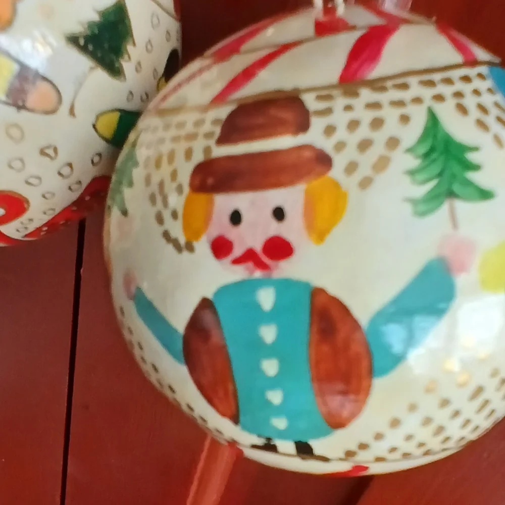 Hand painted wooden lacquered ornaments made by Foreside Co. in India (3)
